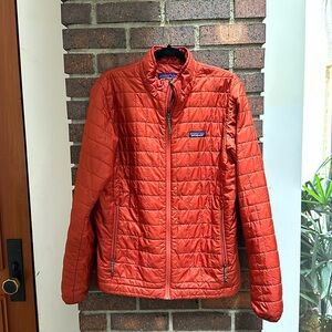 Burnished Red Patagonia Men’s Nano Puff Jacket size Medium NWOT